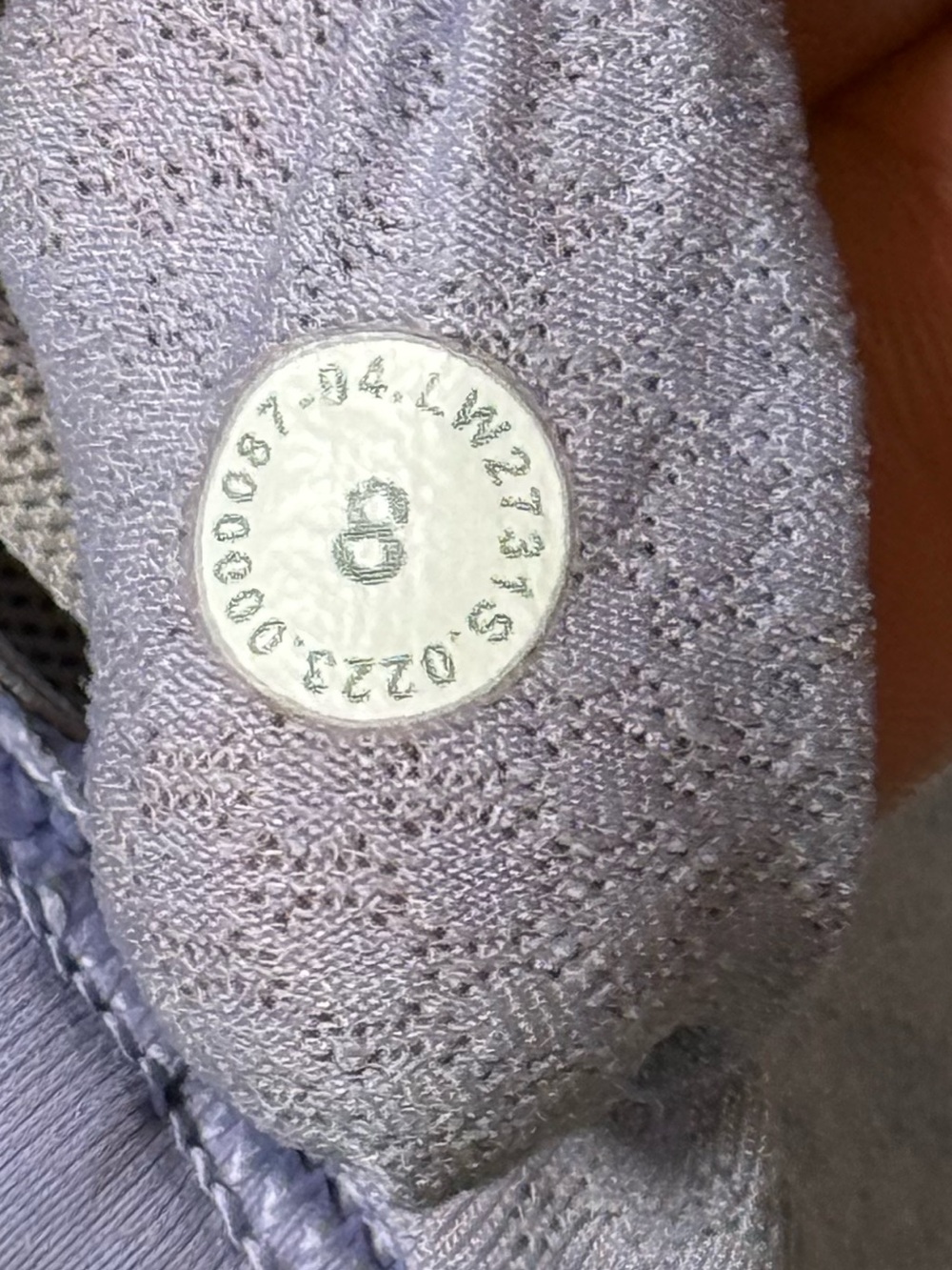 Lululemon Free To Be Serene Bra in Lavender Dew Size 8 Luxtreme Fabric - Picture 8 of 9